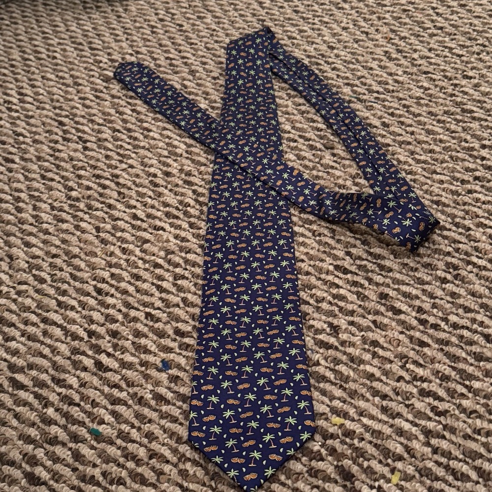 Cape Cod Neckwear Silk Tie Coconut Palm Tree Print Tropical Resort Cruise